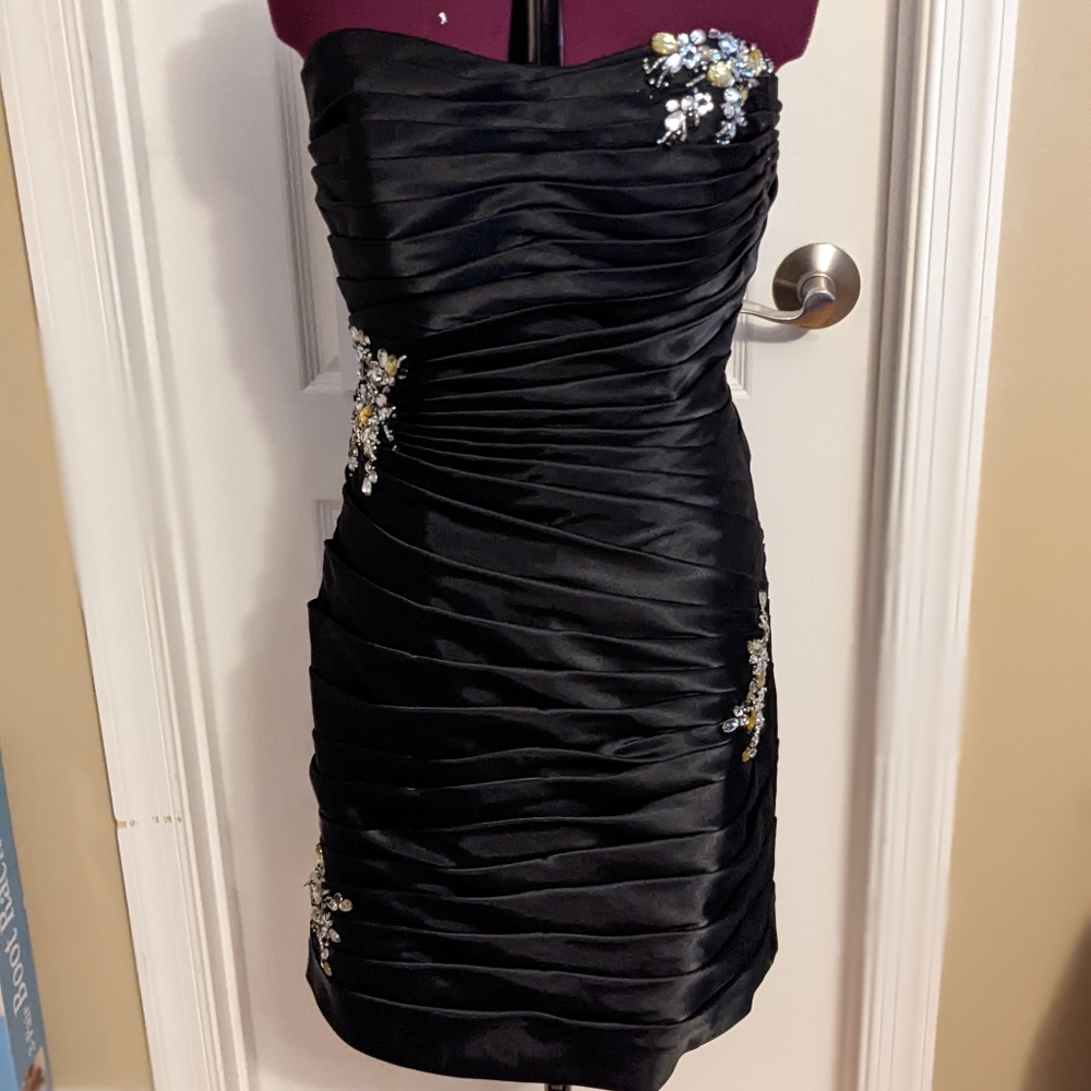 Mori Lee Black Corset Cocktail Dress